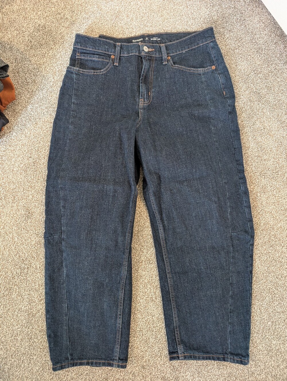 Old Navy High Rise Barrel Leg Jeans 12 Short Dark Wash